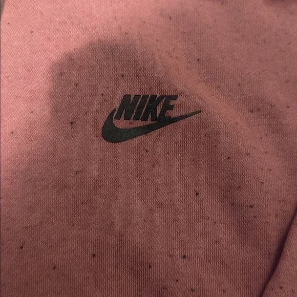 Nike Men's Dusty Pink Hoodie Sweater - Picture 3 of 3